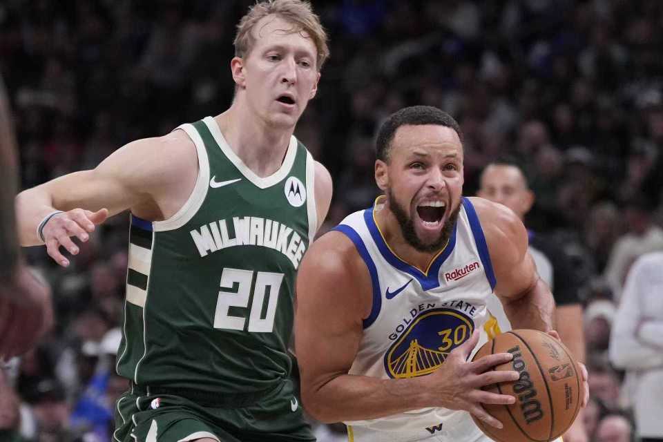 勇士爆冷负雄鹿：库里26+7难敌罗林斯32+8，雄鹿8人上双