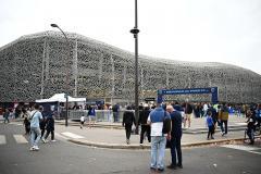 卢浮宫盗窃案新进展：4名嫌疑人观赛途中被捕