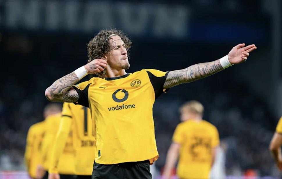 法比奥-席尔瓦多特蒙德训练照