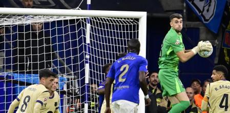 世体：巴萨门将霍安-加西亚或11月对阵塞尔塔复出