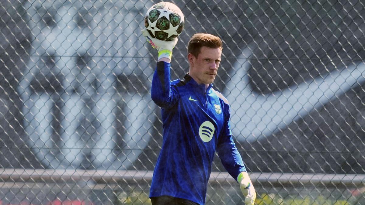 每体：特尔施特根恢复轻度训练，复出仍需至少一月