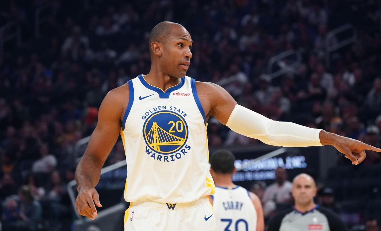 勇士策略显效！39岁霍福德轮休备战季后赛，老将管理成关键