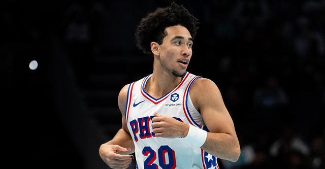 纳斯盛赞麦凯恩恢复状态佳 5v5对抗表现成下一观察重点