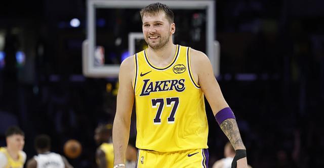 湖人明日迎战灰熊 东契奇复出状态成疑