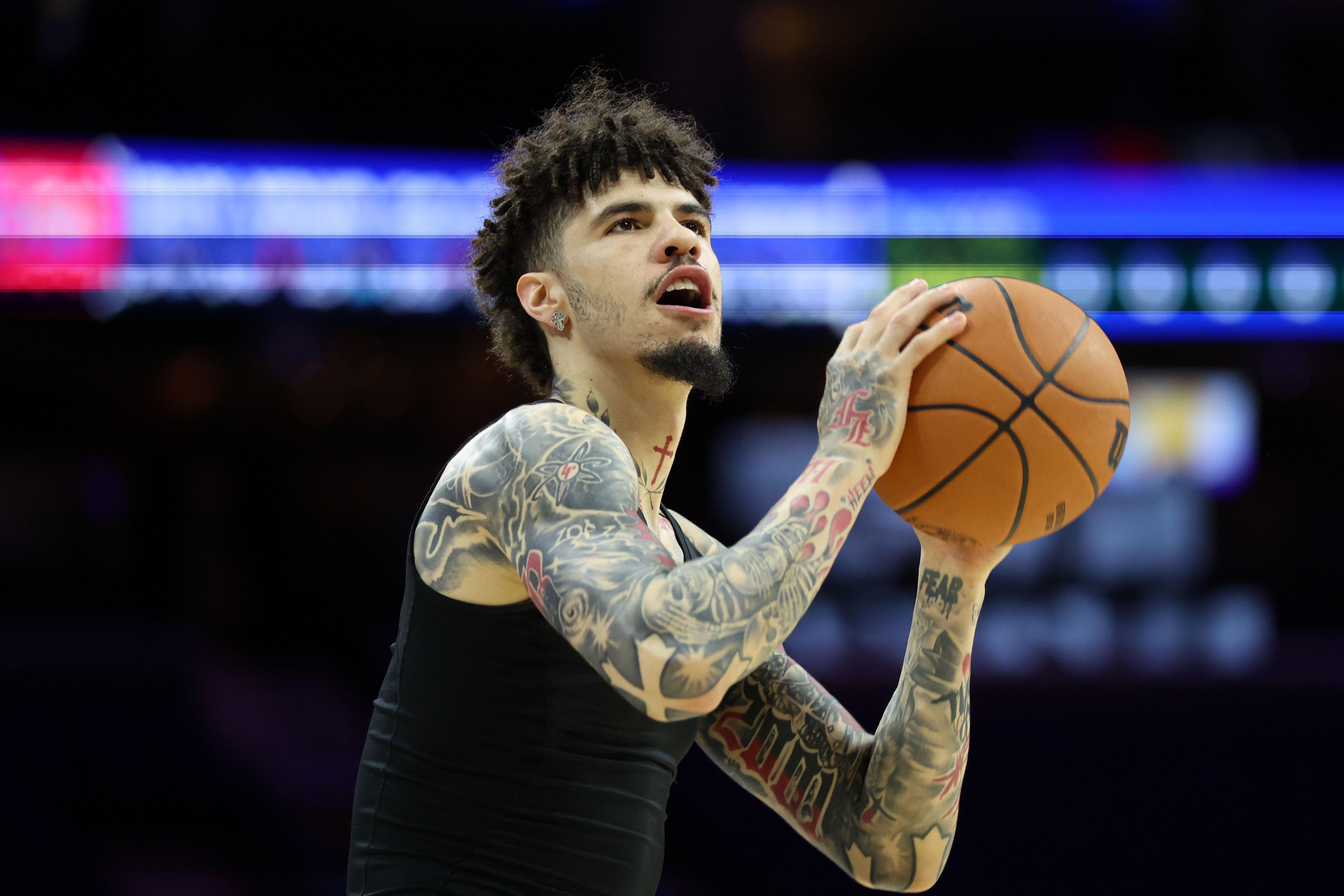 拉梅洛·鲍尔因不雅手势遭NBA罚款3.5万美元