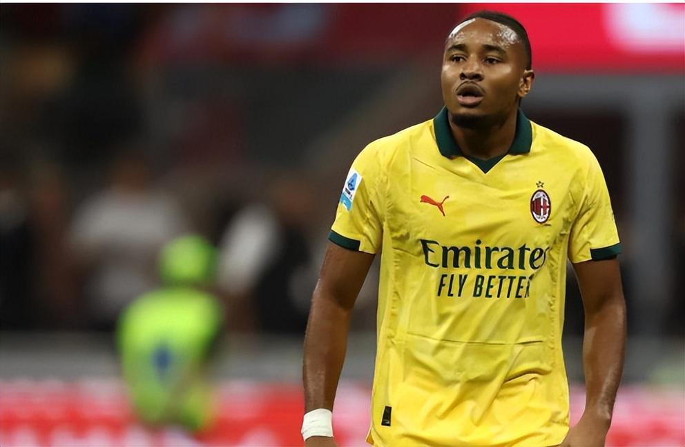 5轮0球0助攻！意甲标王恩昆库成米兰引援败笔，高价转会沦为笑柄