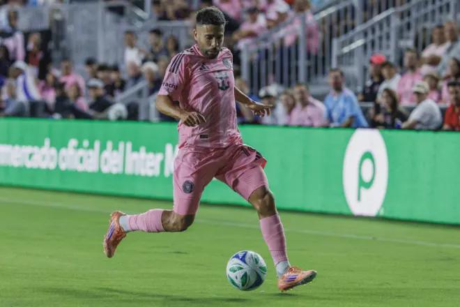 阿尔巴退役前谈巴萨现状：弗里克获赞，梅西是历史最佳