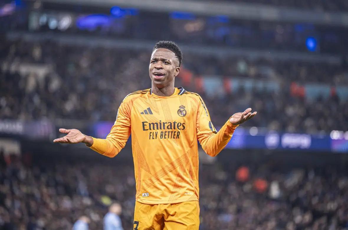 维尼修斯续约困境：姆巴佩加盟后的艰难抉择