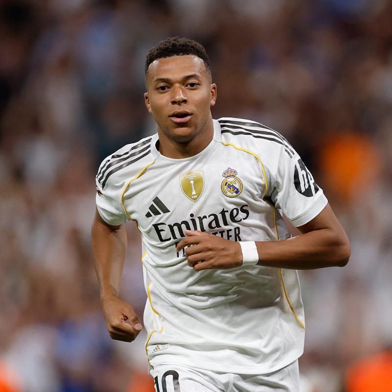 皇马官宣：姆巴佩明日伯纳乌领取欧洲金靴，全队将出席典礼