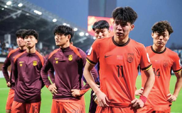 沪媒爆料：国足新帅未定或致11月热身赛计划生变