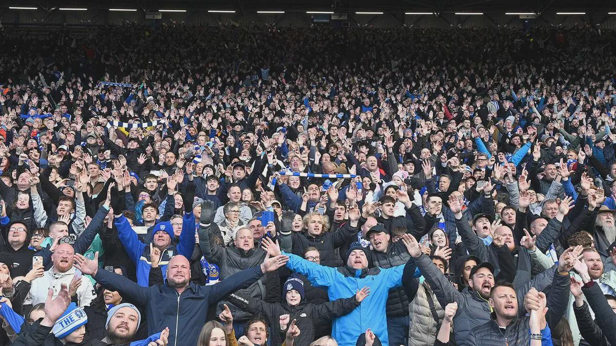 谢周三俱乐部提前发放员工与球员工资 运营稳定性获认可