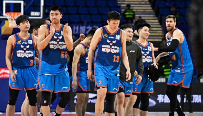 CBA新赛季：四川男篮或全华班出战，昔日冠军队陷困境