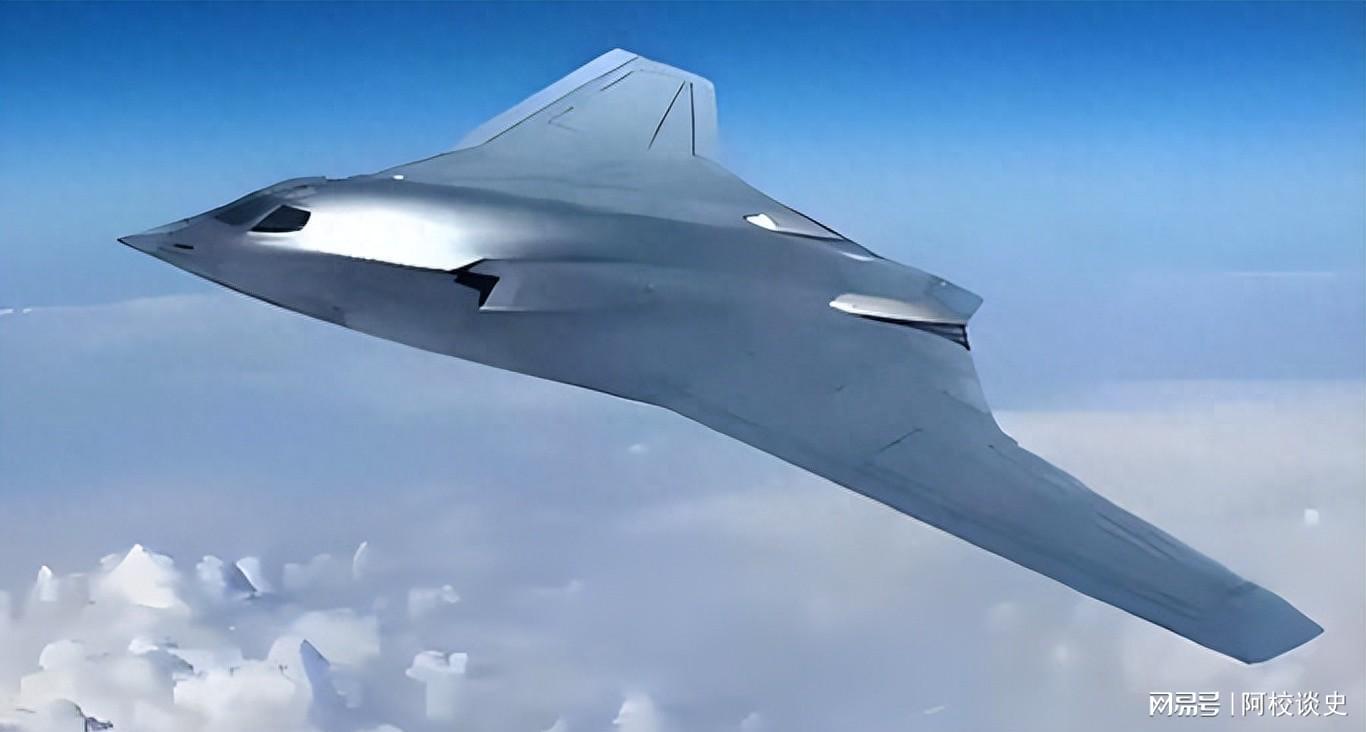 解放军战略升级：超大型隐身无人机“攻击-X”亮相，台湾网友热议统一