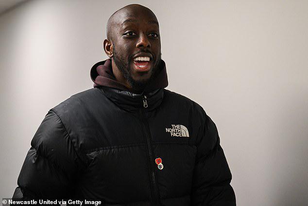 埃迪-豪确认：维萨无缘西汉姆联，复出时间仍不确定