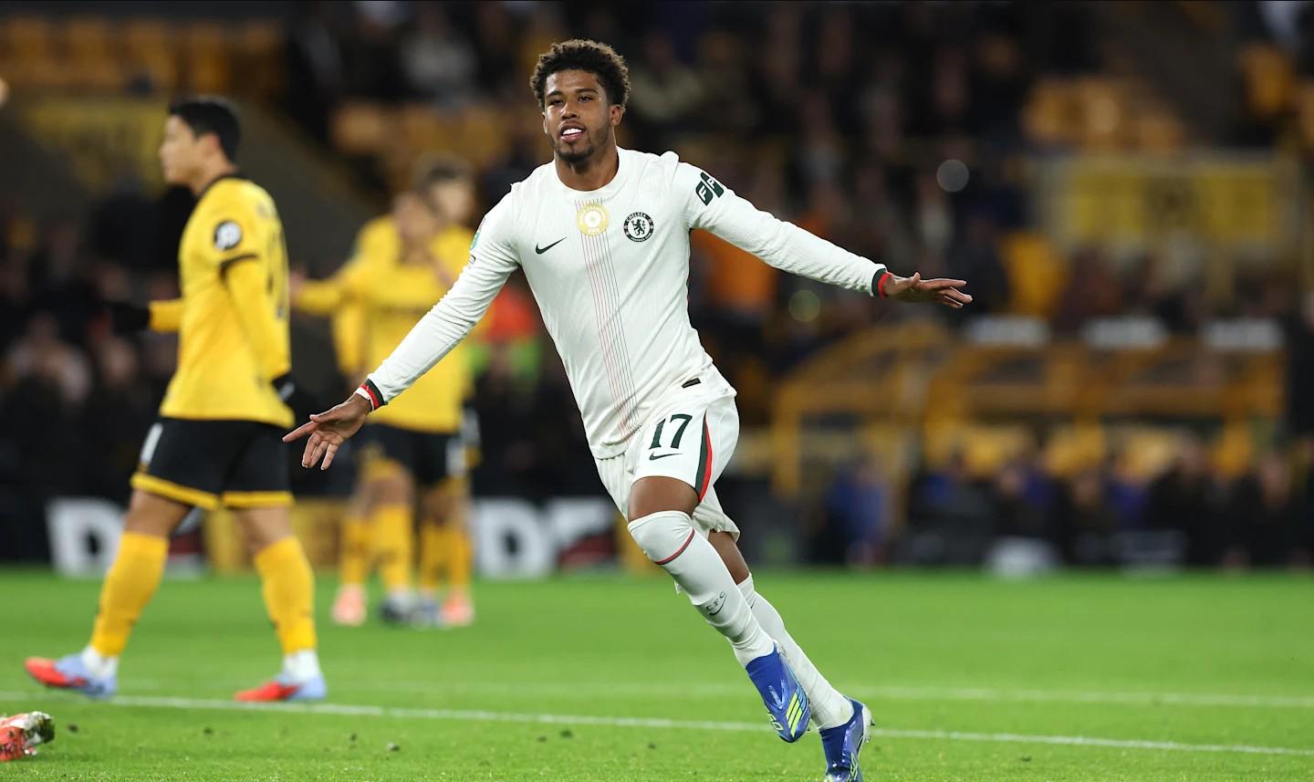 安德雷-桑托斯：切尔西首球圆梦，盛赞埃斯特旺表现