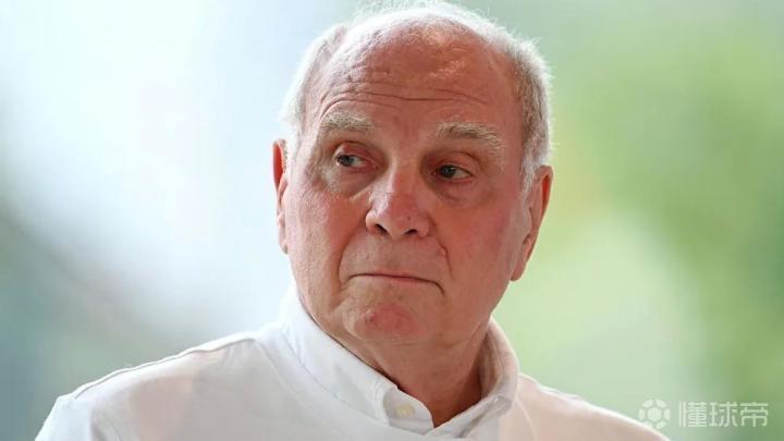 鲁梅尼格：拜仁亟需赫内斯引领，确保俱乐部稳定发展