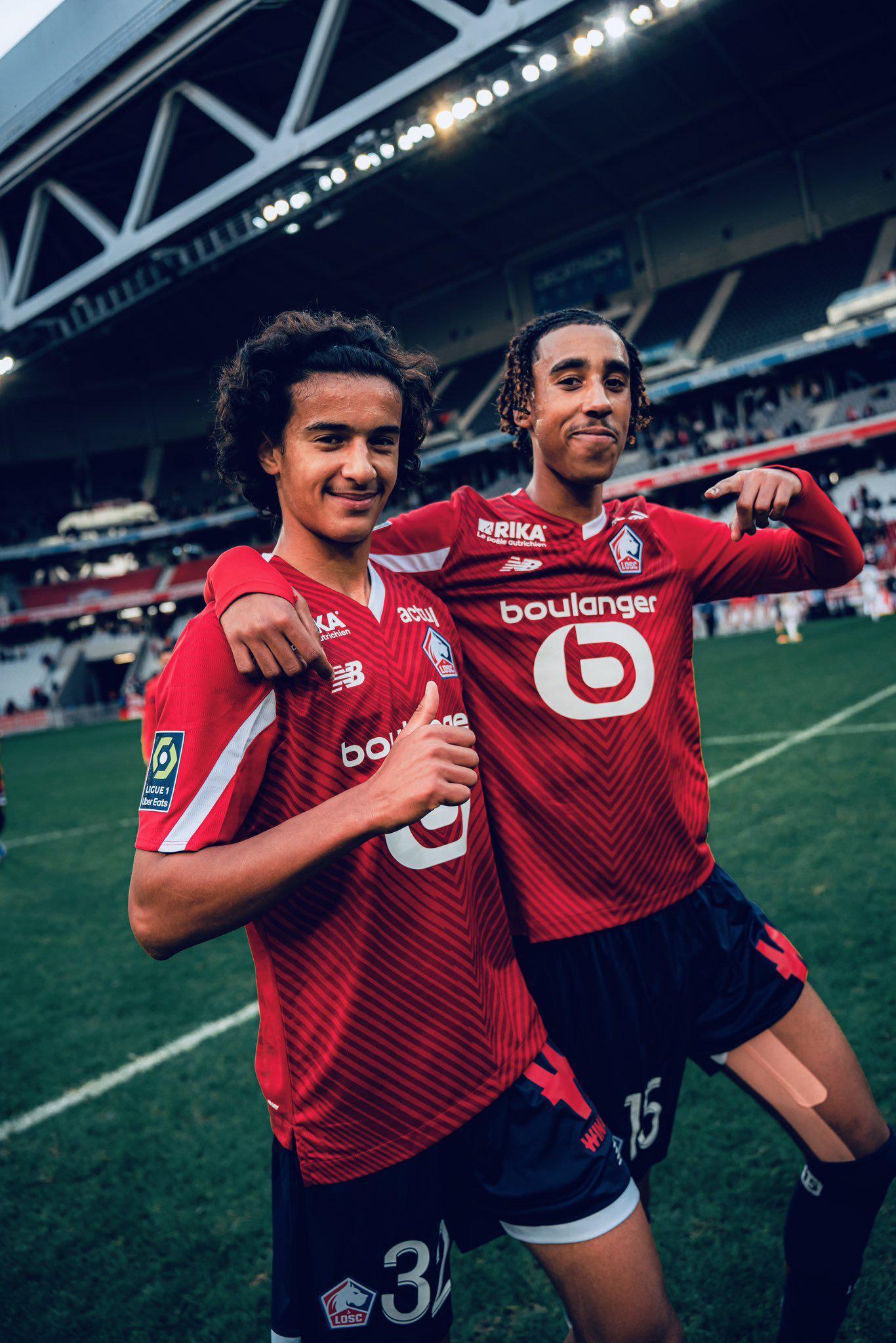 曼联欲签18岁法甲新星布阿迪，300万购瑞典小妖计划告吹