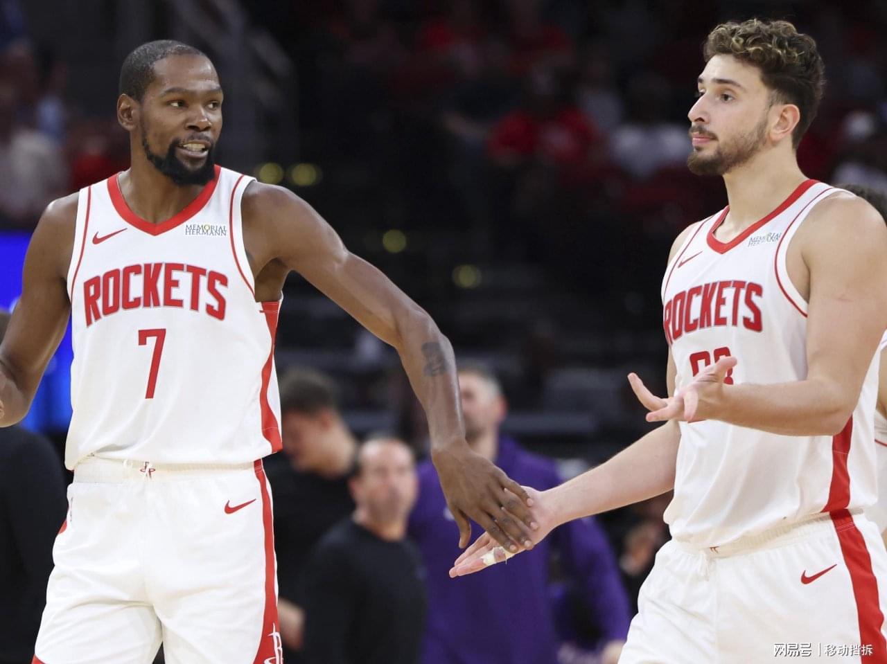 火箭进攻效率登顶！杜兰特替代格林后展现惊人效果