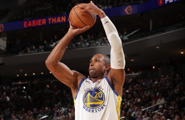 勇士新援霍福德表现低迷，内线老将难撑大局？