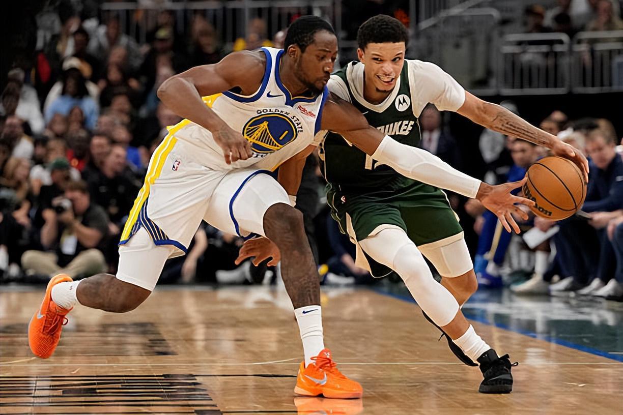 雄鹿新星狂砍32分打爆勇士，罗林斯进步神速引关注