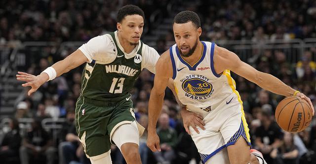 罗林斯32分创生涯新高 雄鹿主场爆冷击败勇士