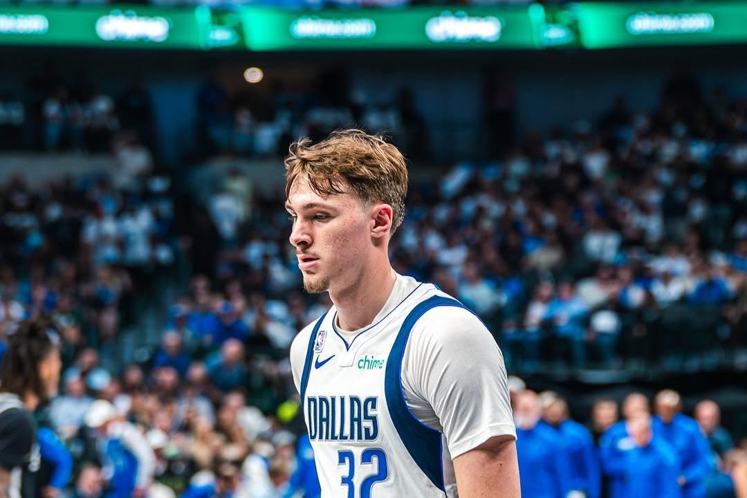 文班亚马27+18+6+5封盖，虽被隔扣仍创多项历史纪录