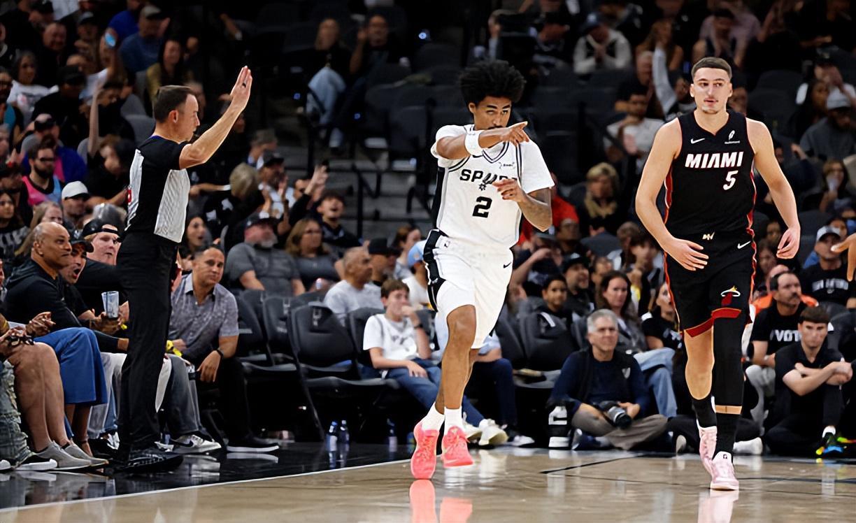 马刺榜眼哈珀开季惊艳表现：稳定性远超新秀预期