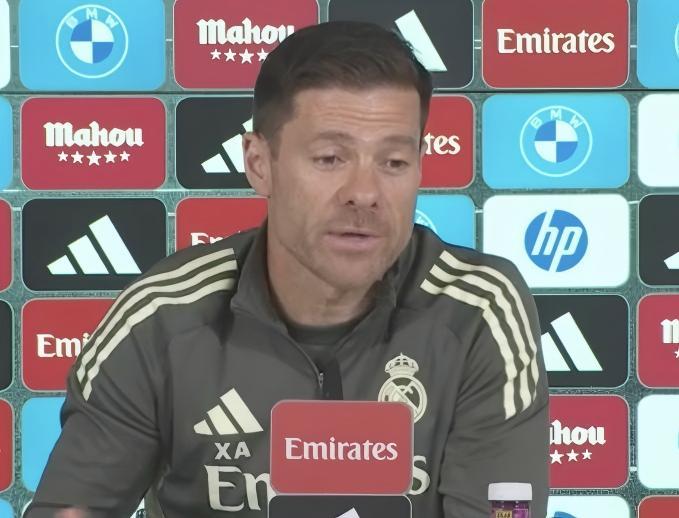 阿隆索谈皇马：姆巴佩持续进球，恩德里克待时机