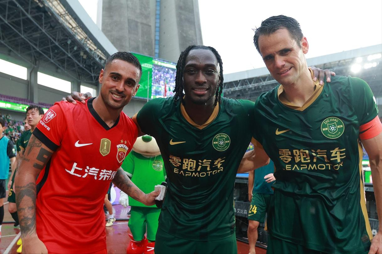 中超争冠关键战：海港伤病，蓉城申花遇强敌，悬念再起