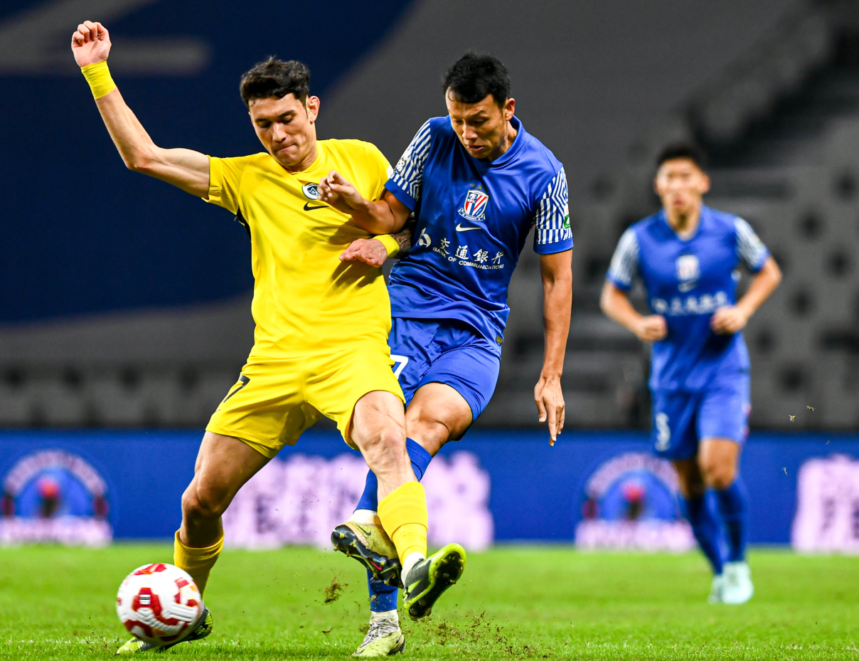 中超29轮：申花闪击后错失良机，新鹏城进攻乏力悬念留末轮