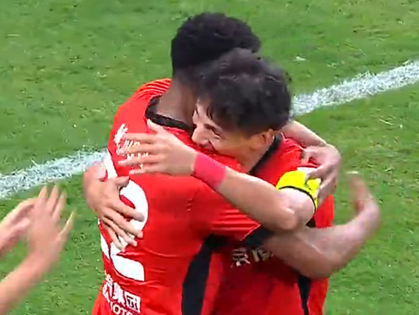 中超争冠局势明朗：海港末轮或锁定冠军，申花面临困境