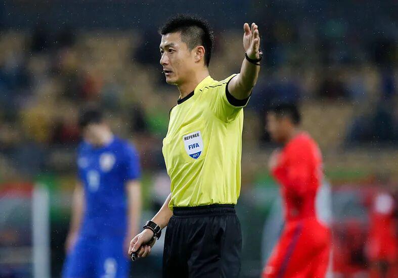 中超争冠战本土裁判引争议，蓉城硬战河南能否突围？