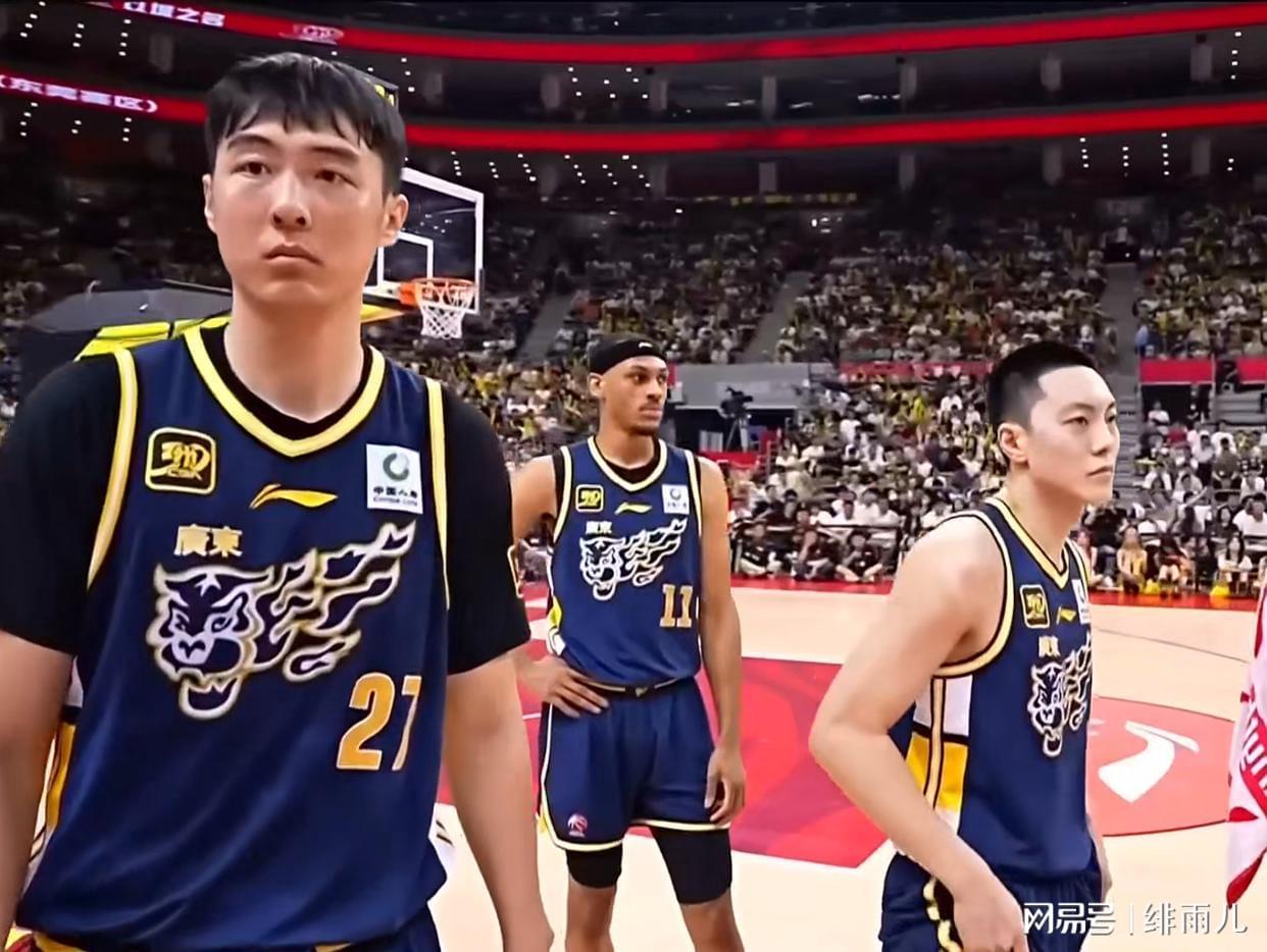 CBA新规单节10分钟！广东男篮夺冠计划或受挫，朱芳雨引援遇挑战