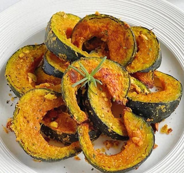 南瓜食用禁忌与健康吃法：这些搭配千万别碰，解锁2023新吃法