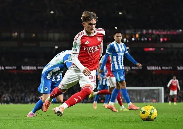 理查兹建议：阿森纳天才道曼应外租以解决位置重叠问题