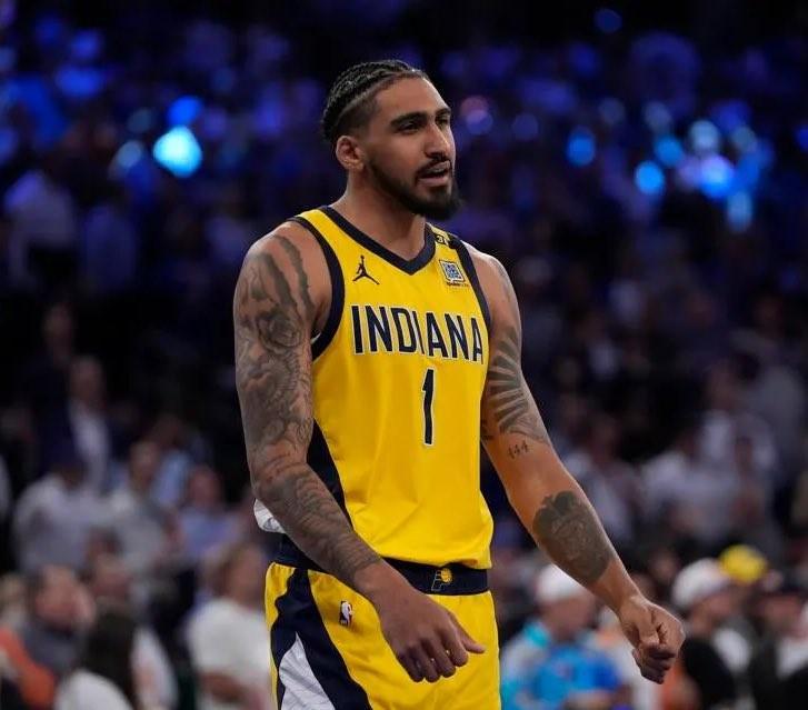 步行者官方确认：奥比-托平右第五跖骨应力性骨折，至少休战3个月