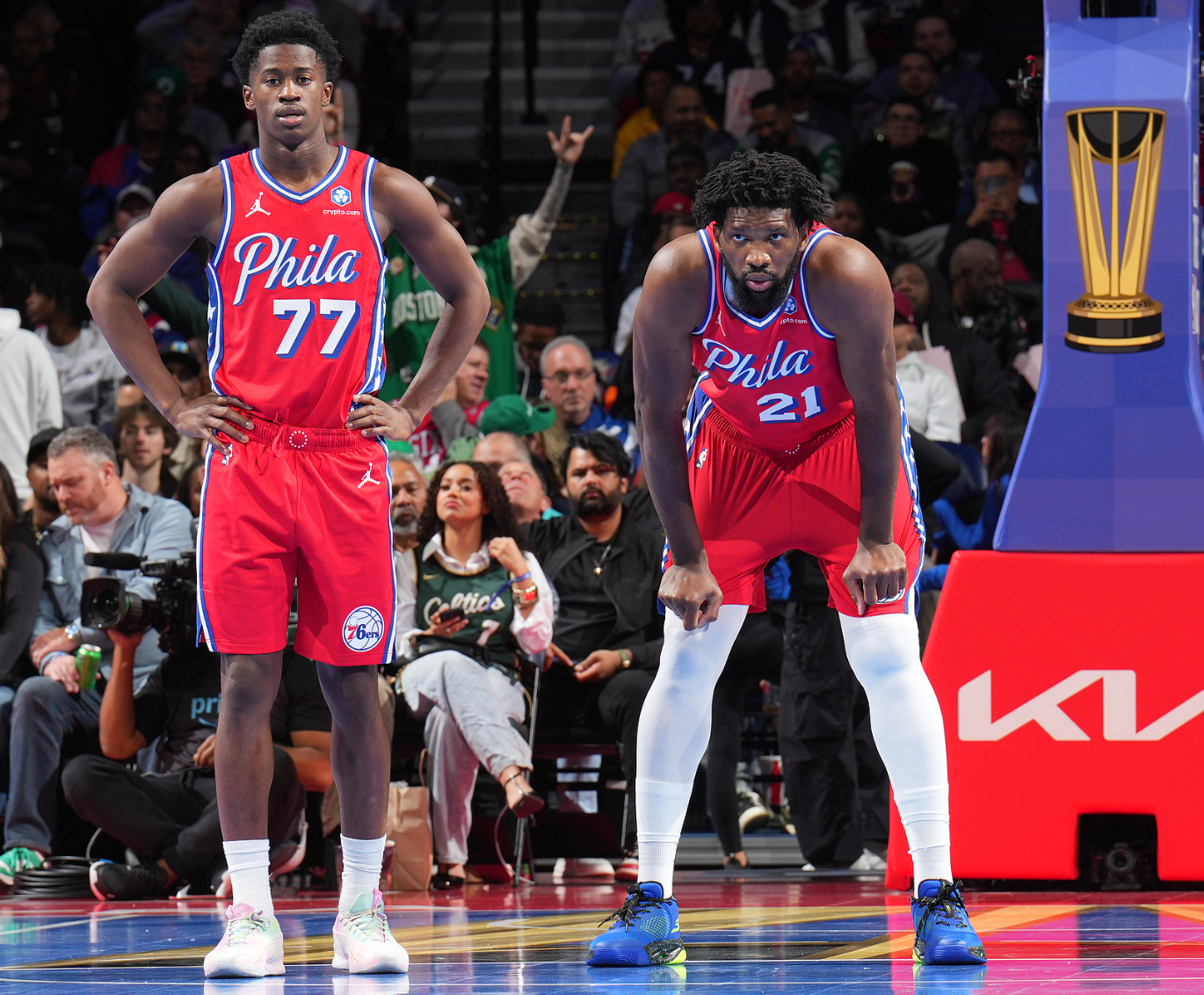 恩比德25分钟20+6失绝杀？责任或在马克西身上