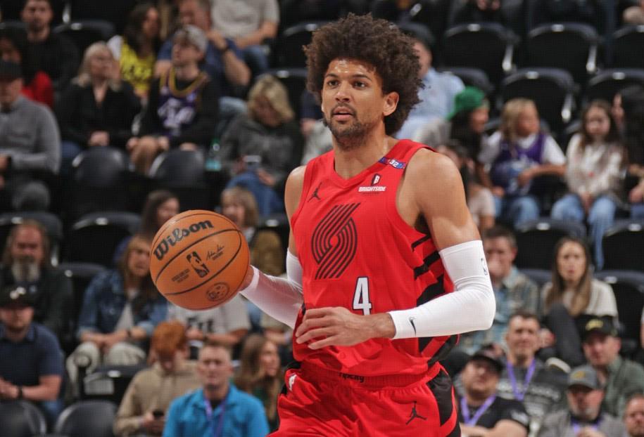 开拓者官方：赛布尔左手拇指韧带撕裂，预计缺阵4-6周