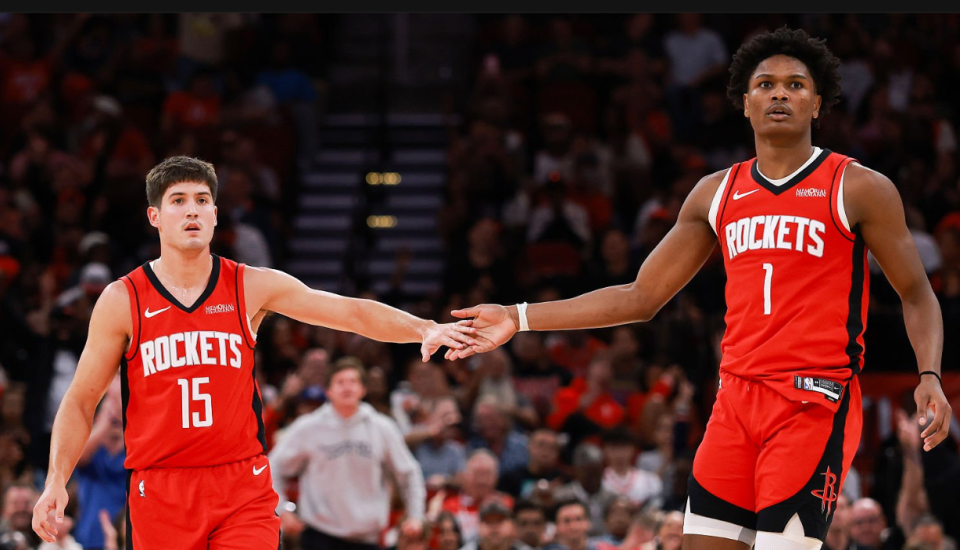 火箭正式执行阿门汤普森与谢泼德球队选项，两人成未来核心基石