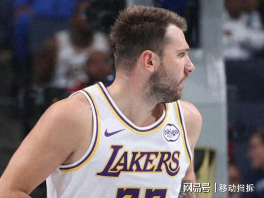 NBA惊爆内讧！莫兰特公开炮轰灰熊教练组：根本没想让我打