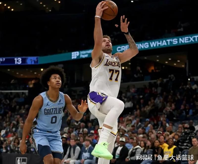 NBA最新排名更新：开拓者逆袭湖人，快船火箭排名飙升，勇士意外登前三