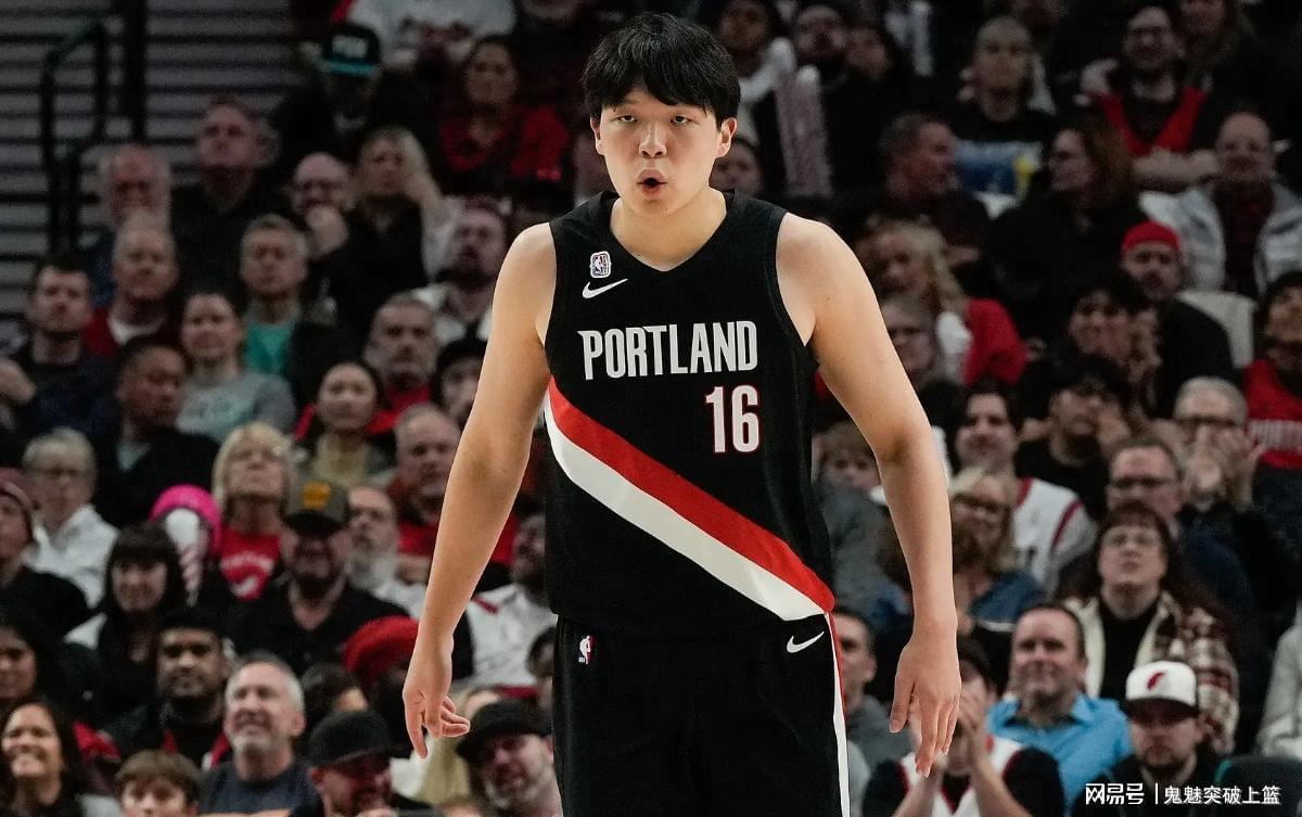 NBA杯：杨瀚森0出场，开拓者罚球绝杀掘金，约基奇空砍准三双