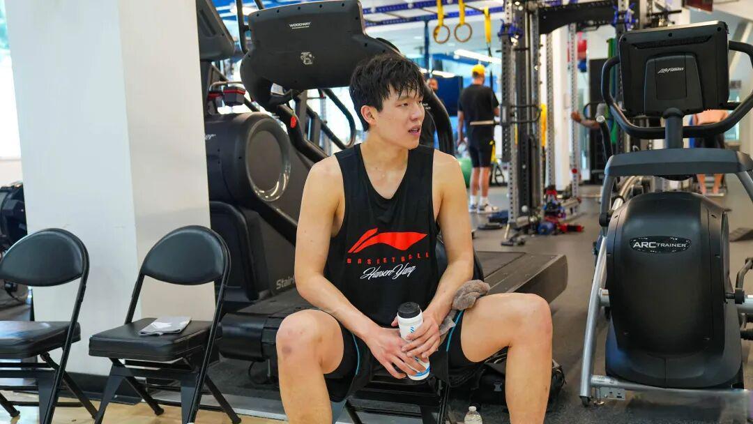 杨瀚森首次DNP引热议，伦纳德绝杀快船显实力