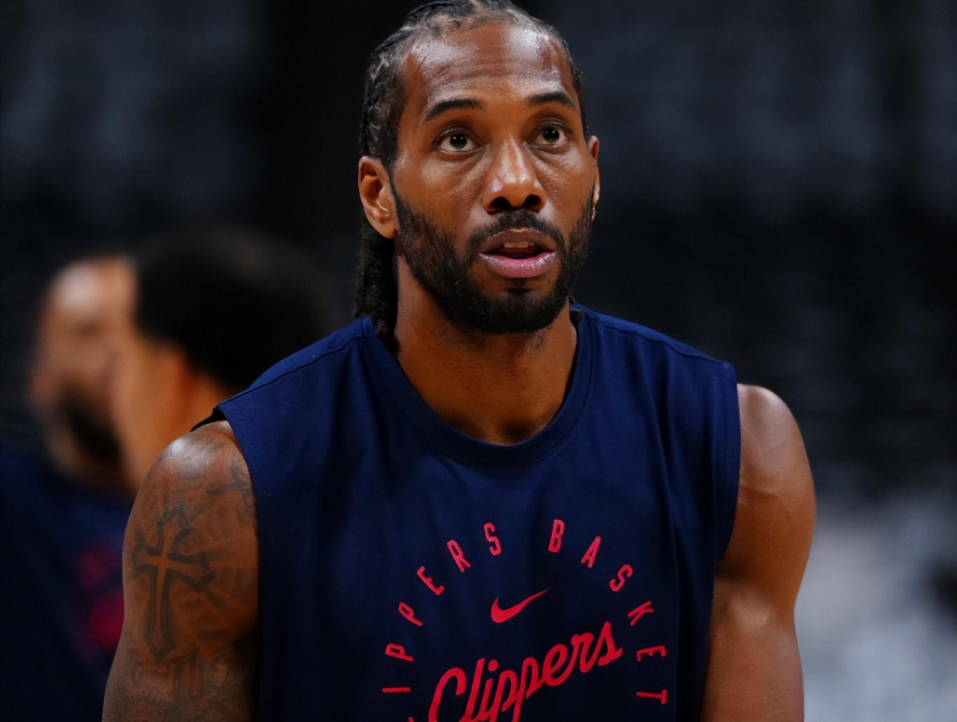 卢卡44+12+6仍落选！小卡34+5+5压哨绝杀斩获今日最佳