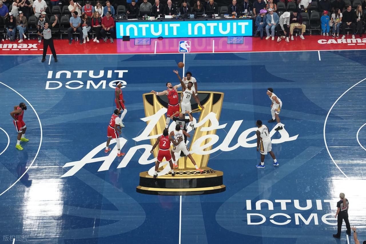 快船险胜鹈鹕：哈登24+14拒绝逆转，小卡34分压哨绝杀