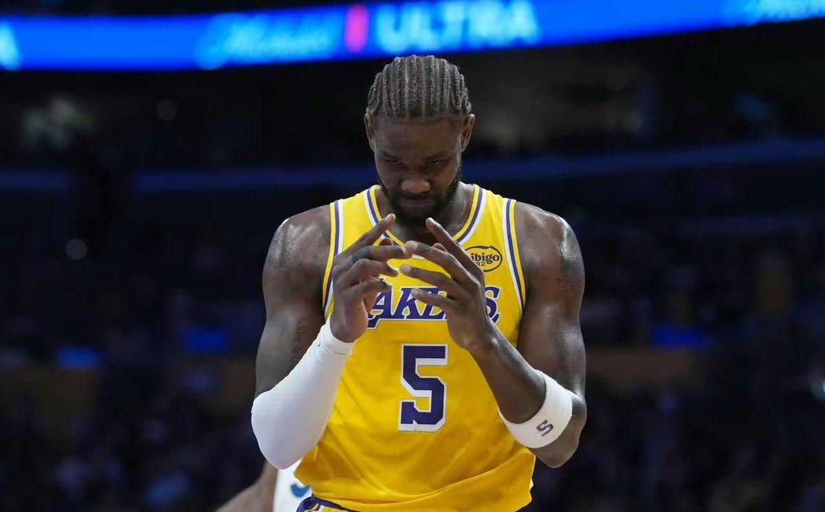 东契奇44+12率湖人逆转灰熊，莫兰特14中3低迷