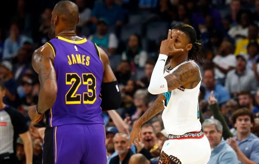 湖人逆转灰熊！东契奇44分12板，斯玛特成最大功臣