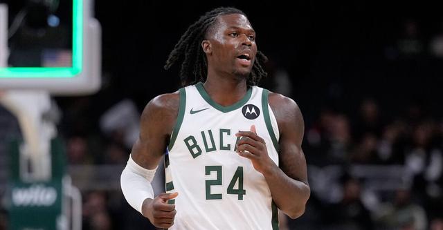 骑士队签下克里斯-利文斯顿 双向合同助力新赛季