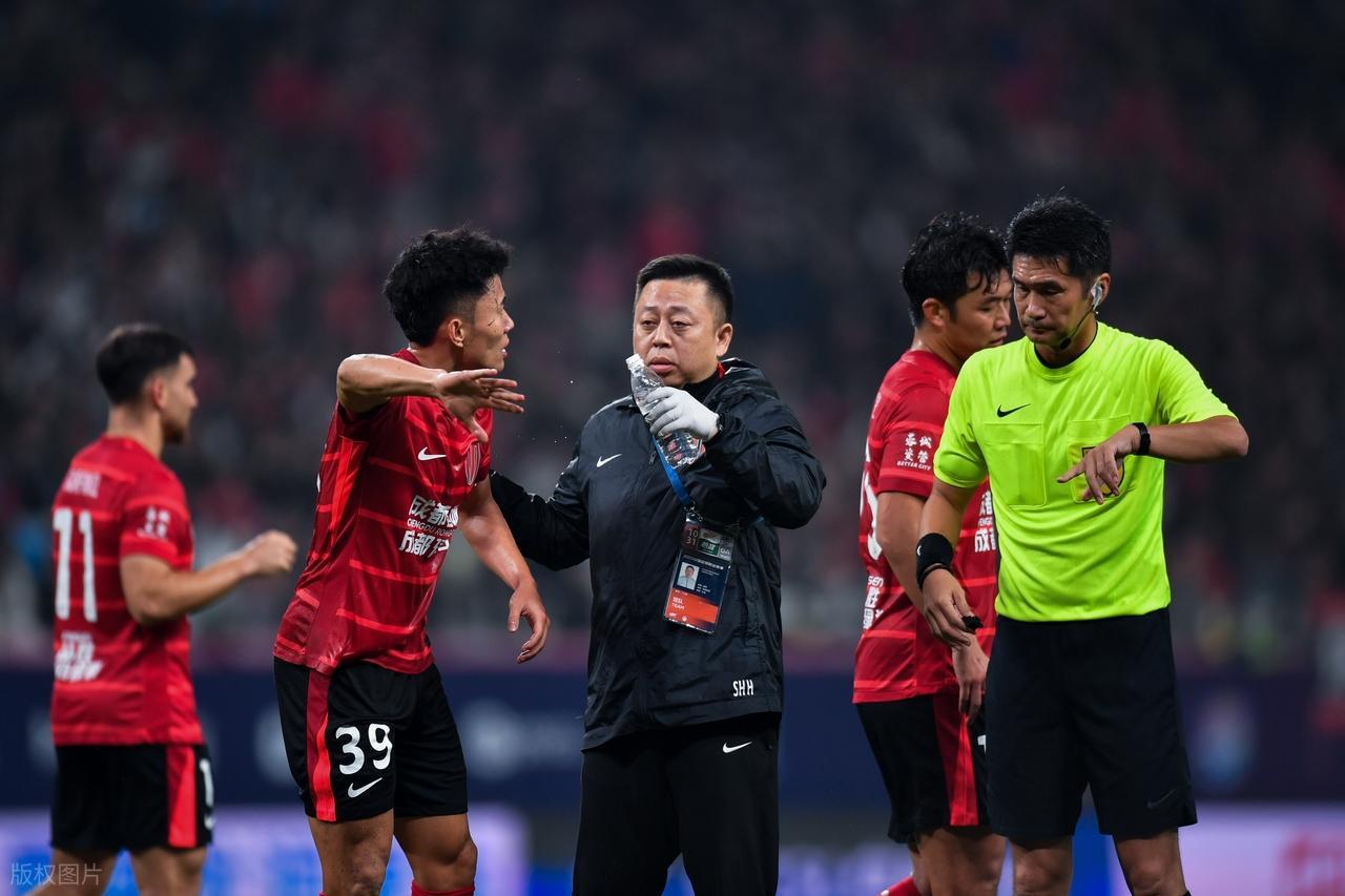 1-2负于河南队！成都蓉城四大“水货”浮出水面，争冠梦碎亚冠存疑