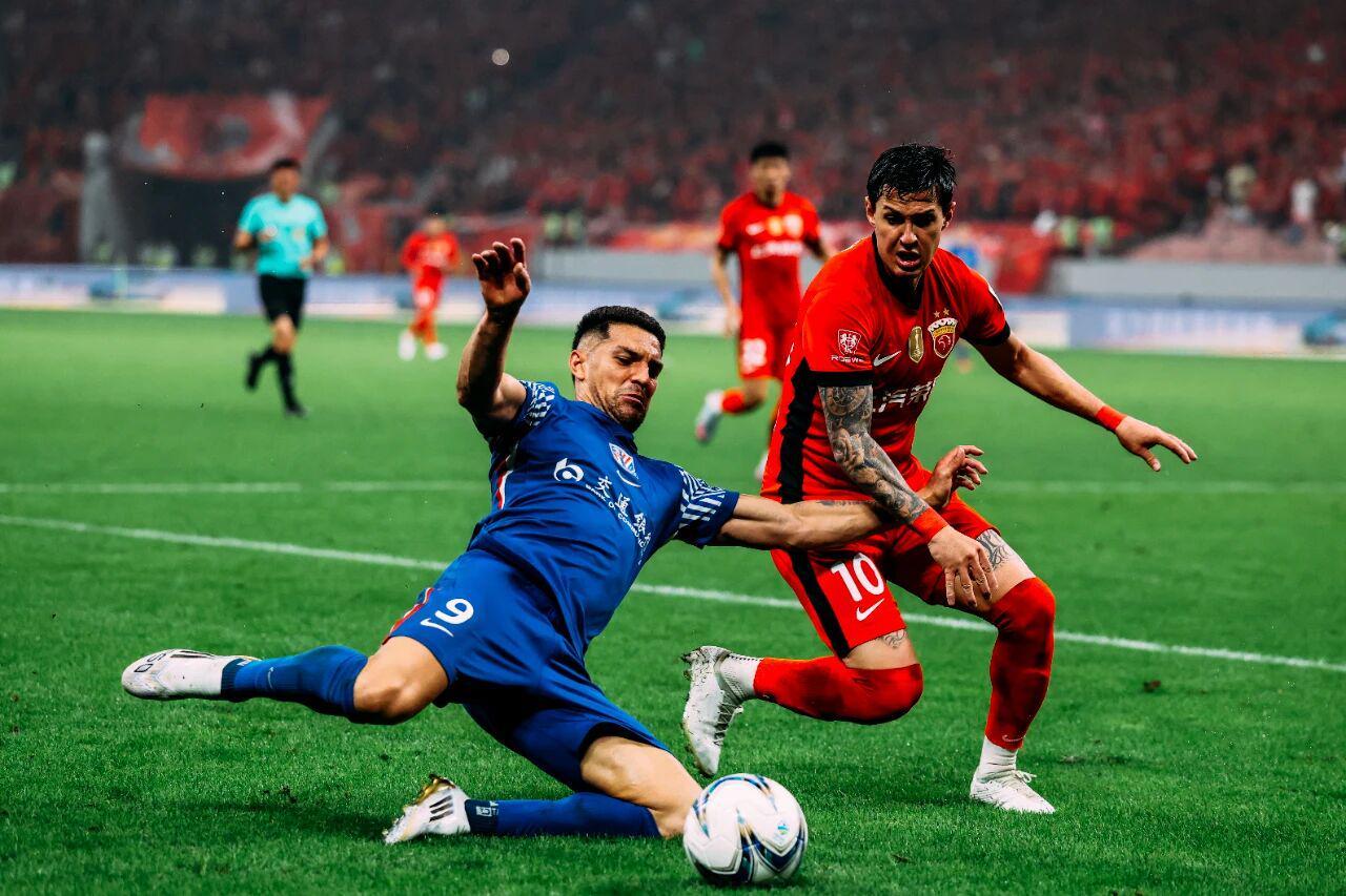 路易斯：申花1-0胜深圳保留争冠希望，坚信努力而非运气